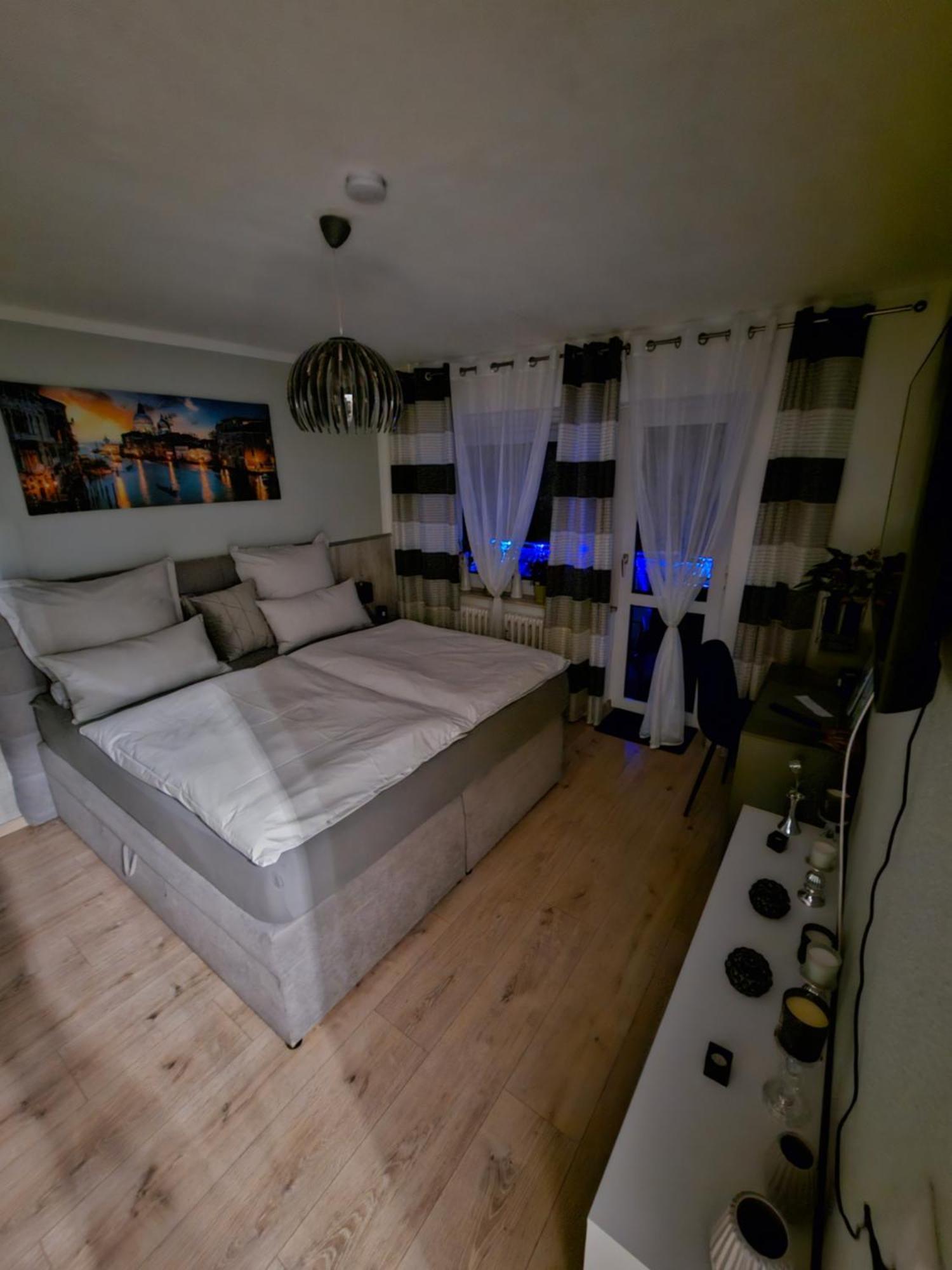 Schlafgut24 Apartamento Dortmund Exterior foto