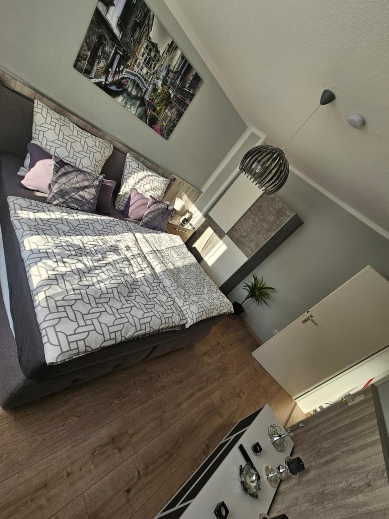 Schlafgut24 Apartamento Dortmund Exterior foto
